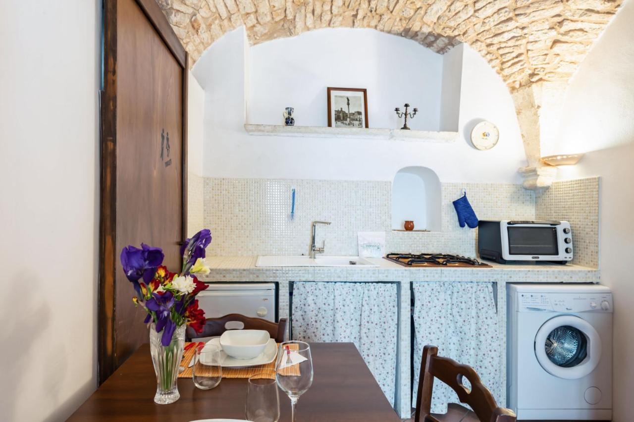 La Mansarda Di Martina By Rentbeat Apartment Мартина Франка Екстериор снимка